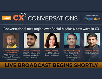 Conversational messaging over social media